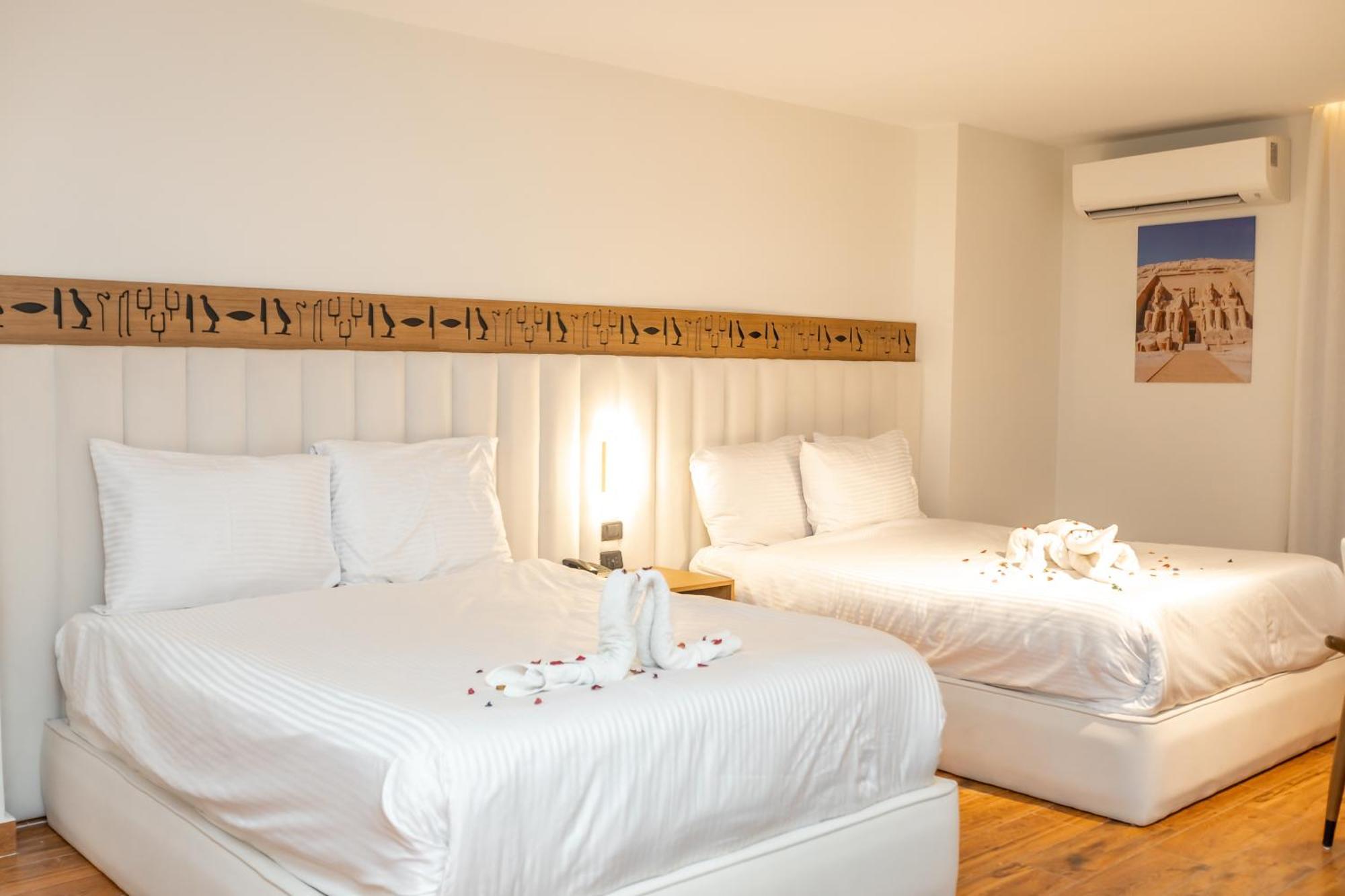Superior Pyramids Inn Al Kawm al Akhdar 외부 사진