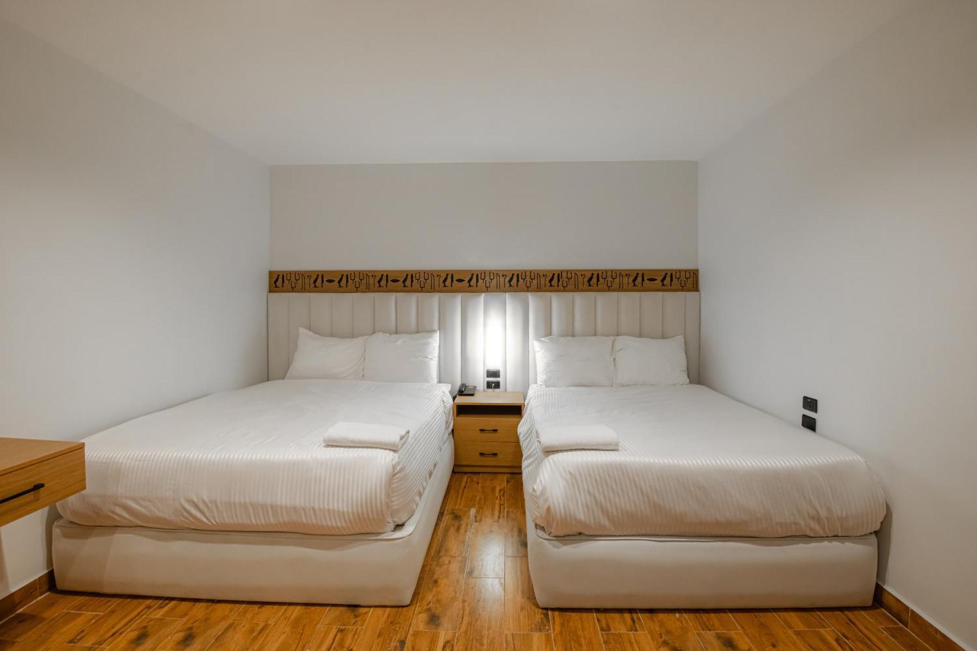 Superior Pyramids Inn Al Kawm al Akhdar 외부 사진